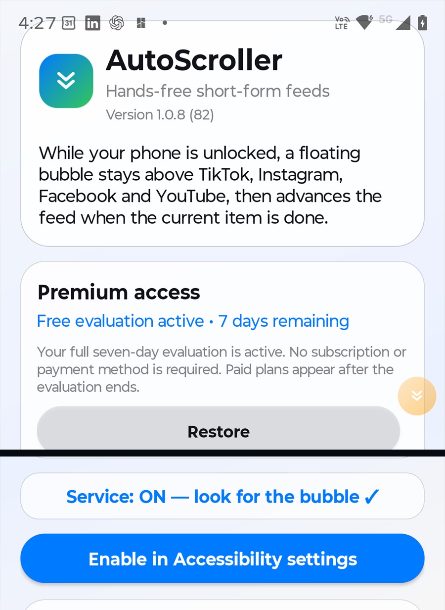 AutoScroller 1.0.8 app page showing the seven-day evaluation, orange waiting bubble and Accessibility service status