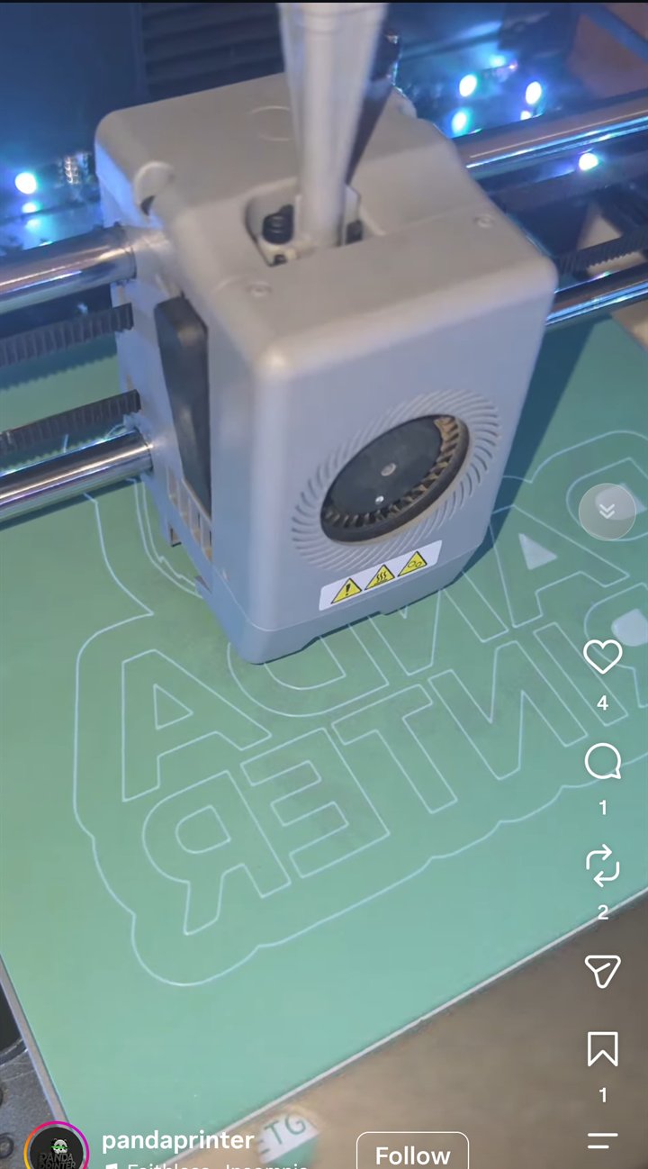 Gray AutoScroller bubble over the same Instagram Reel showing 3D printer hardware